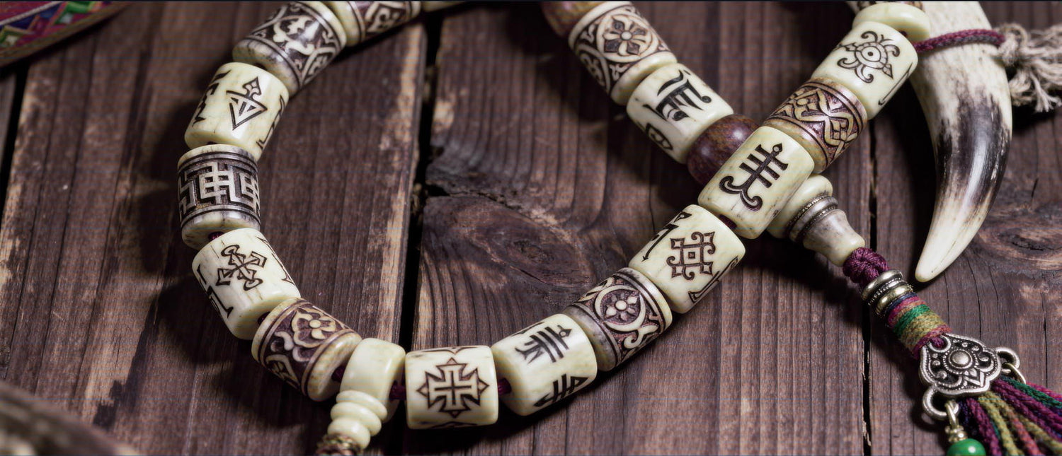 Om Mani Padme Hum: The Meaning & Power of the Six-Syllable Mantra