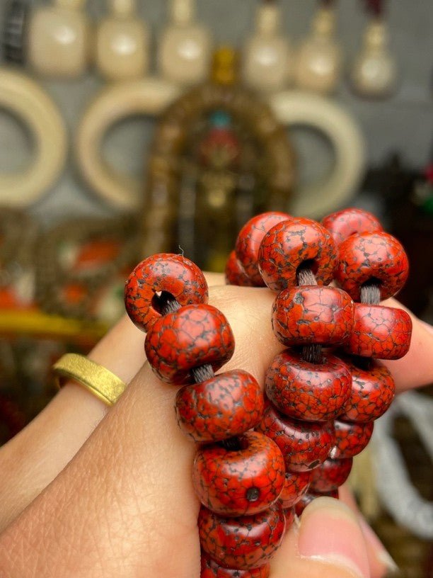 Tibetan Vintage Moon Star Bodhi 108 Prayer Beads – Aged Patina Himalayan Mala for Meditation & Collection - Buddhabelief