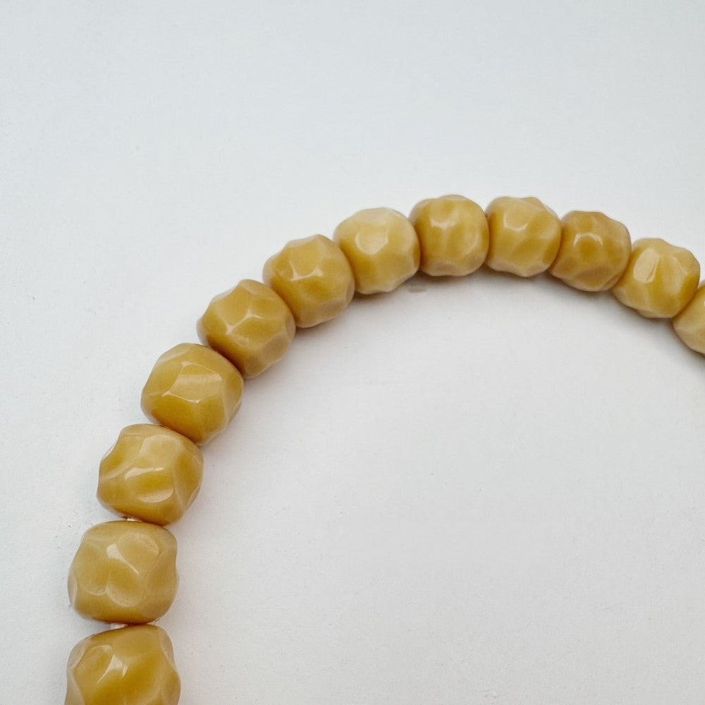 8×7mm Dragon Back Bodhi Bracelet – Cheese Style Invisible, Sugar Heart Style - view 2