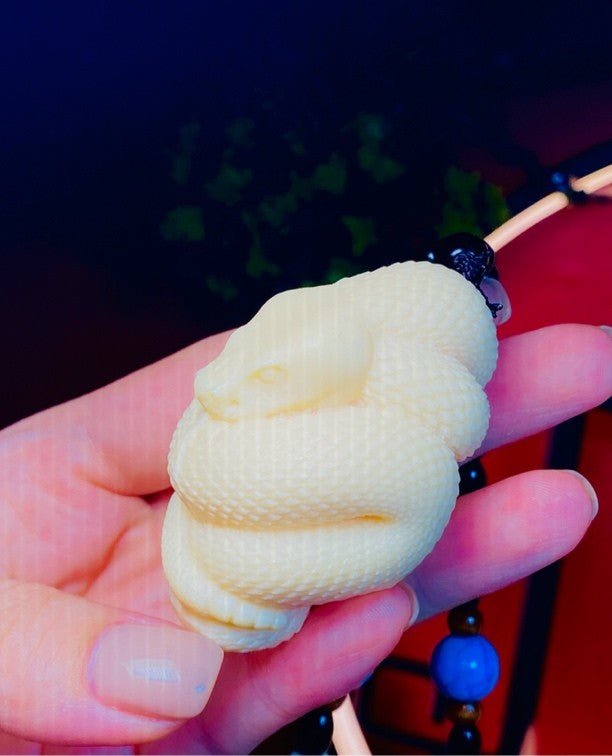 Serpent Form Handle Ivory Nut Carving - Collector Art Sculpture with Ancient Wisdom Symbolism - Hand - Carved Spiritual Piece for Transformation & Rebirth - Buddhabelief