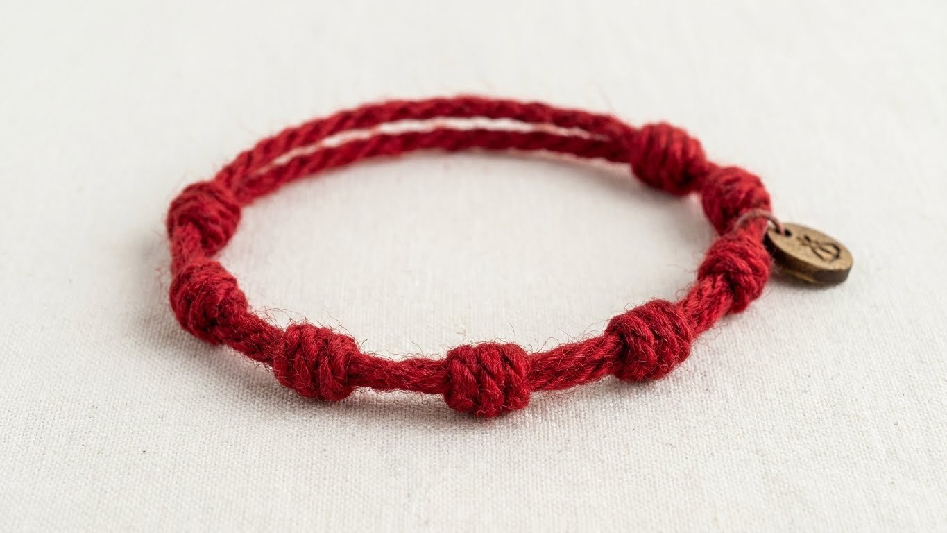 Red String Bracelet: Complete Guide to Kabbalah Protection - Buddhabelief