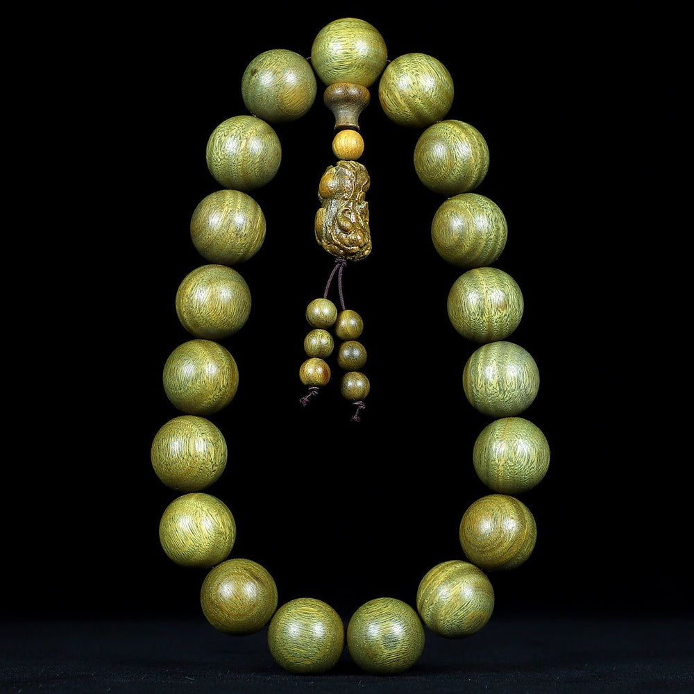 Green Sandalwood Rosary | Handheld with Lucky Charm - view 2