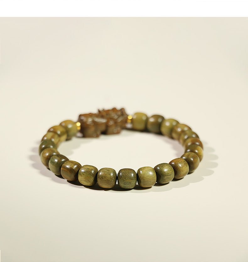 Pixiu Bracelet in Green Sandalwood – Spiritual Protection Jewelry - view 5