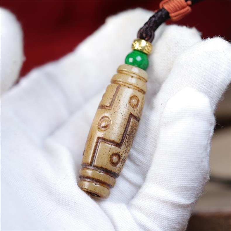 Tibetan - Style Camel Bone Guanyin Pendant Necklace – Hand - Carved Buddhist Amulet, Handmade Rope Chain - Buddhabelief