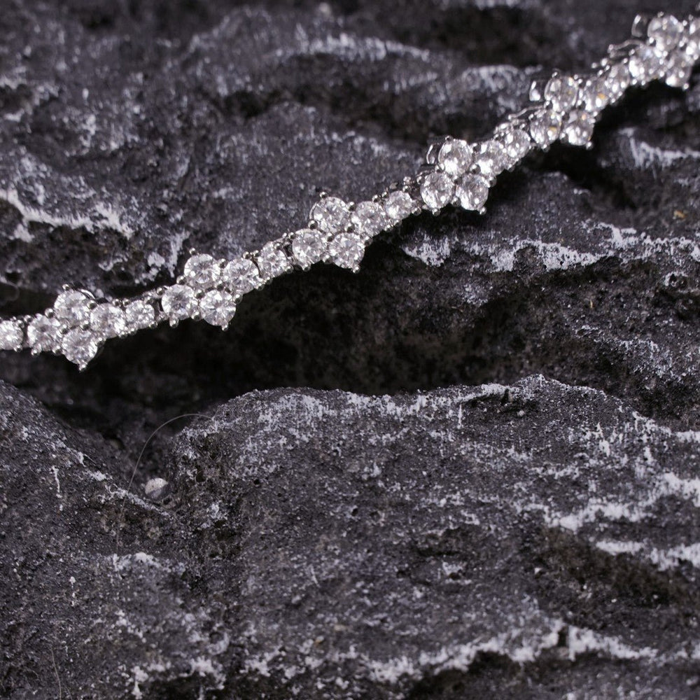 "Crown of Thorns" Iced Out Hexagram Pendant Necklace (Micro-Pave Streetwear Series) - view 4