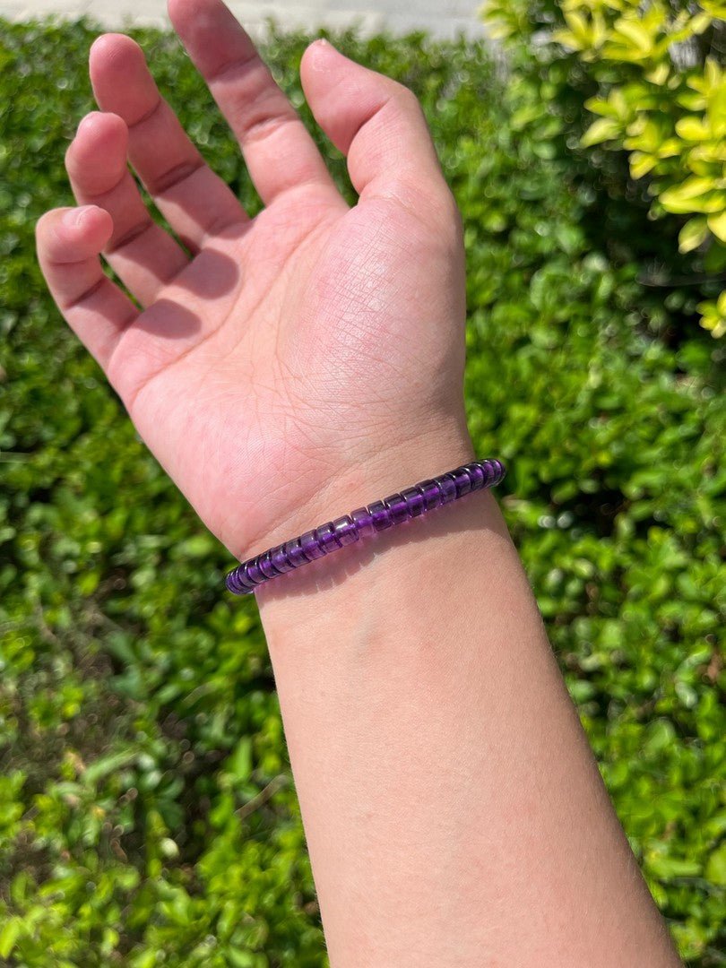 Tibetan Blessed Amethyst Bracelet for Financial Flow - view 5